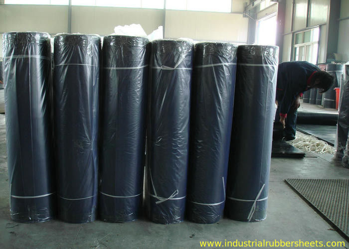 Black Industrial Rubber Sheet 80+5 Shore A Hardness 612Mpa Tensile