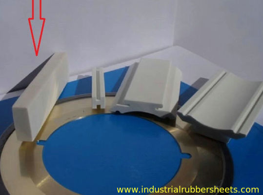 UV Resistant PTFE Cutter Pad with Excellent Chemical Resistance and Temperature Resistance Up to 260°C