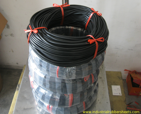 FKM Rubber Washers 70Shore A 9Mpa Tensile Strength Black Brown