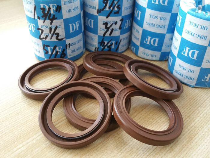 TC SC Type FKM NBR Oil Seal Silicone Rubber Washers with High Temperature and Oil Resistance