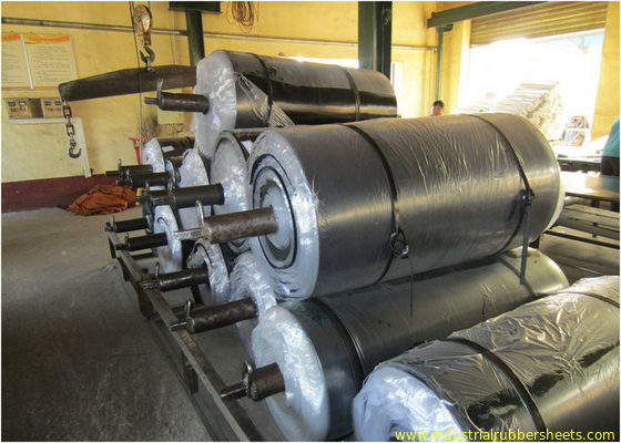 3Mpa Tensile Strength Industrial Rubber Sheet with High Abrasion Resistance and -35°C to +100°C Working Temperature