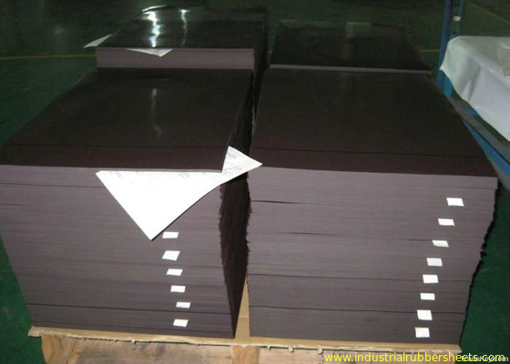 Commercial Grade Neoprene Rubber Sheet with 3-4Mpa Tensile Strength, 1-1.4m Width, and 1-20m Length